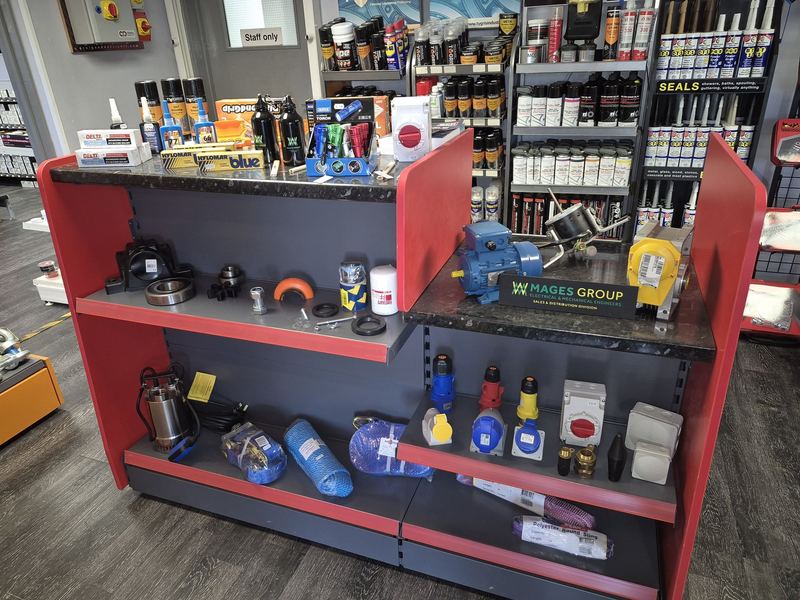 Mages Group parts counter and tool displays, photo 2 of 10