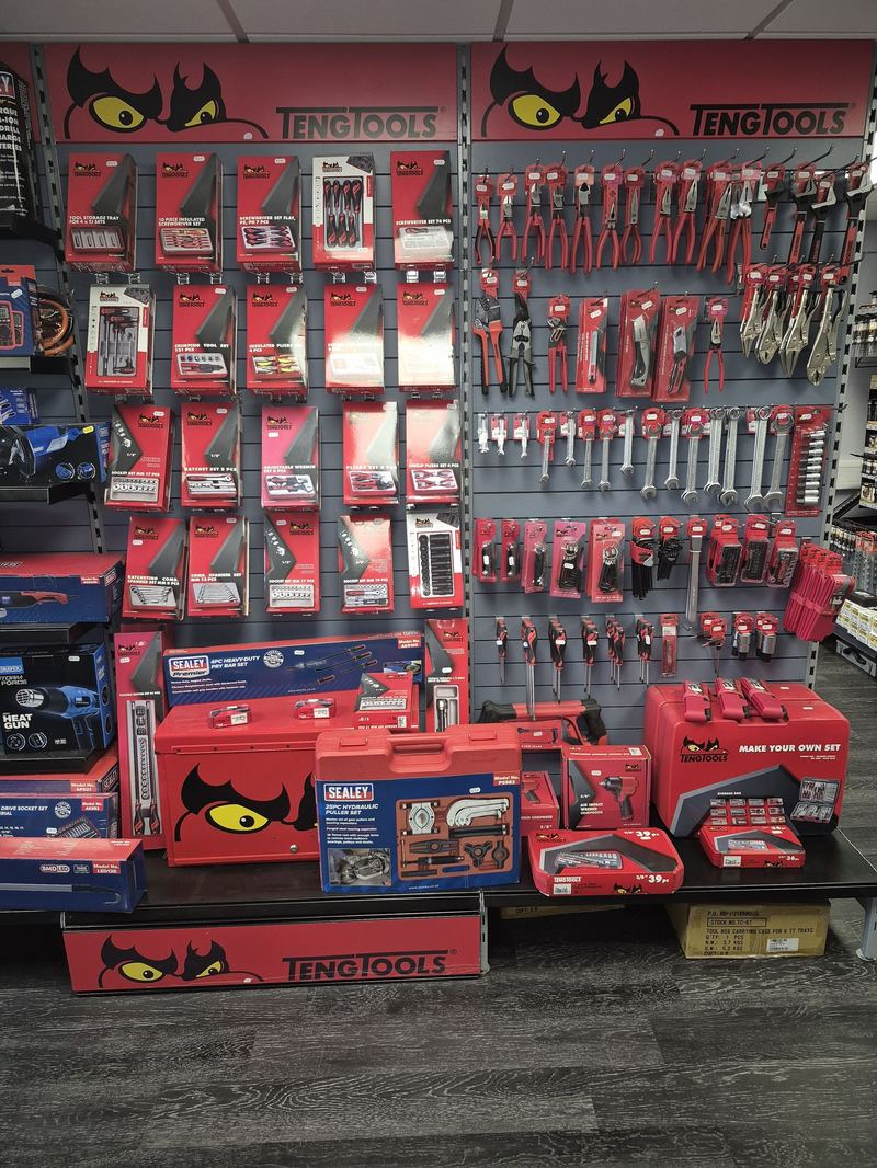 Mages Group parts counter and tool displays, photo 3 of 10